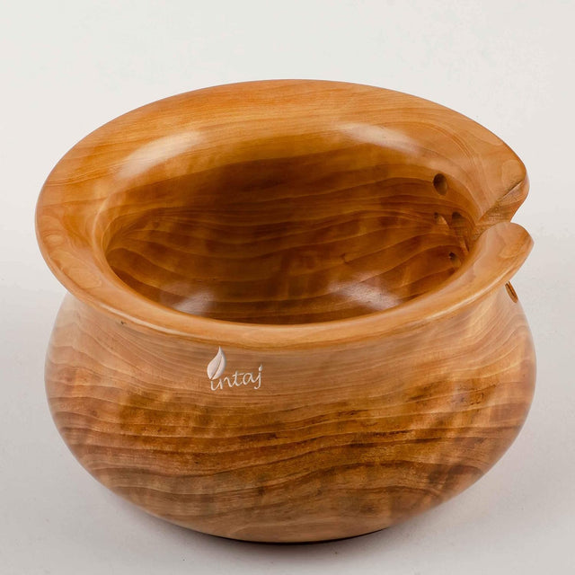 Rosewood Yarn Bowl - Yarn Knitting Bowl Handcrafted - Christmas Gift - Wooden Yarn Bowl for Knitting and Crocheting (X-Large - 7x4, Turned Caramel)