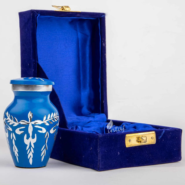 Handcrafted Diamond Cut Cremation Urn – Cobalt Finish – Suitable for Adult Men & Women – Small Set of 1