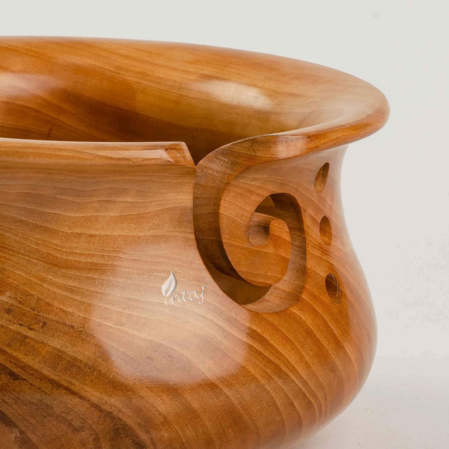 Rosewood Yarn Bowl - Yarn Knitting Bowl Handcrafted - Christmas Gift - Wooden Yarn Bowl for Knitting and Crocheting (X-Large - 7x4, Turned Caramel)