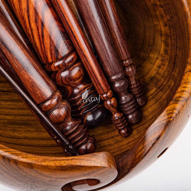 VAHandmade Wooden Crochet Hook - Set of 12 Rosewood Needle Crochet Hooks Set - Yarn Craft Knitting Needle for Chrocheting Lace Doilies Flower Projects (Rosewood, Set of 12 (1mm-25mm))