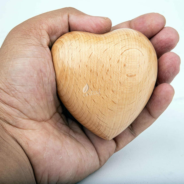 Handcarved Wooden Cremation Urn – BeechWood Humming Bird Design – Suitable for Dogs & Cats – 14 Cu/in Capacity