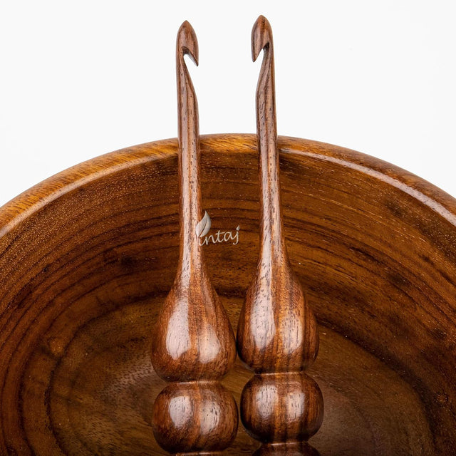 Handmade Wooden Crochet Hook - Rosewood Needle Crochet Hooks Set - Yarn Craft Knitting Needle for Chrocheting Lace Doilies Flower Projects (03.50 mm, Ergonomic Turned Rosewood)