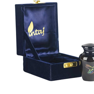 Black Urns