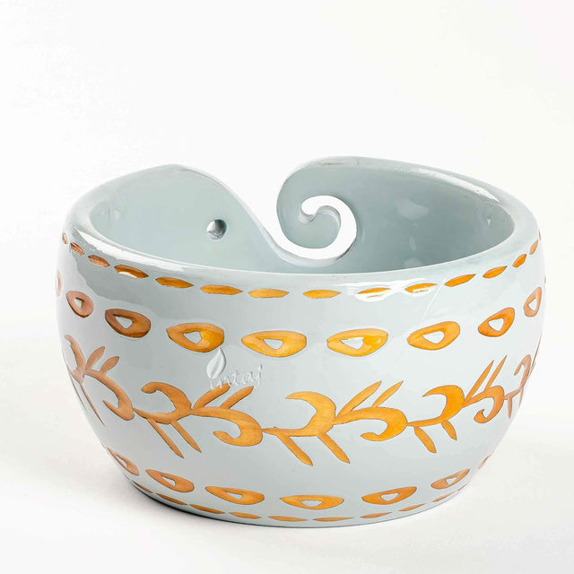 Handcrafted Wooden Yarn Bowl – Rosewood Design – Suitable for Knitting & Crocheting, Ideal for Gifts – Large Size (X-Large 7x4), Beige