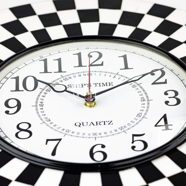 Wall Clock, Silent Non-Ticking Decorative Battery Operated Wall Clock for Living Room Home Office School, Round Home Decor Wall Clock (Universal - 14-8", Chess)